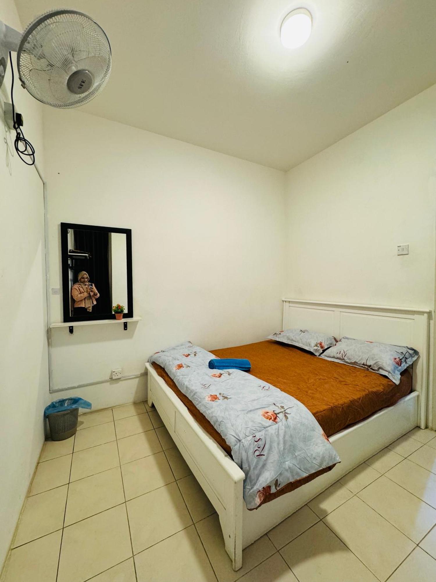 Ayaan Symphony Complementary Breakfast Apartment *